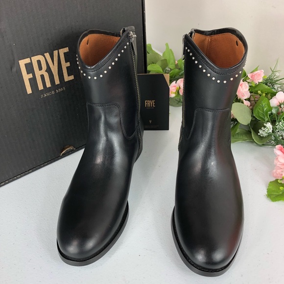 Frye Melissa stud short boots black size 8.5 (A16) - Picture 2 of 8